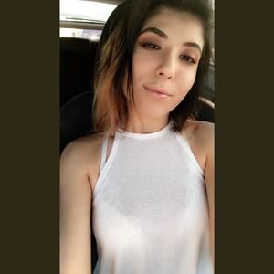 Meet your Posher, Cecilia